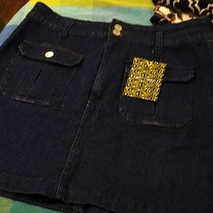 Dark denim skirt